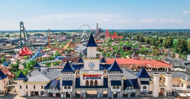 Zatorland czy Energylandia? Poznaj prawdę o parkach rozrywki w Zatorze